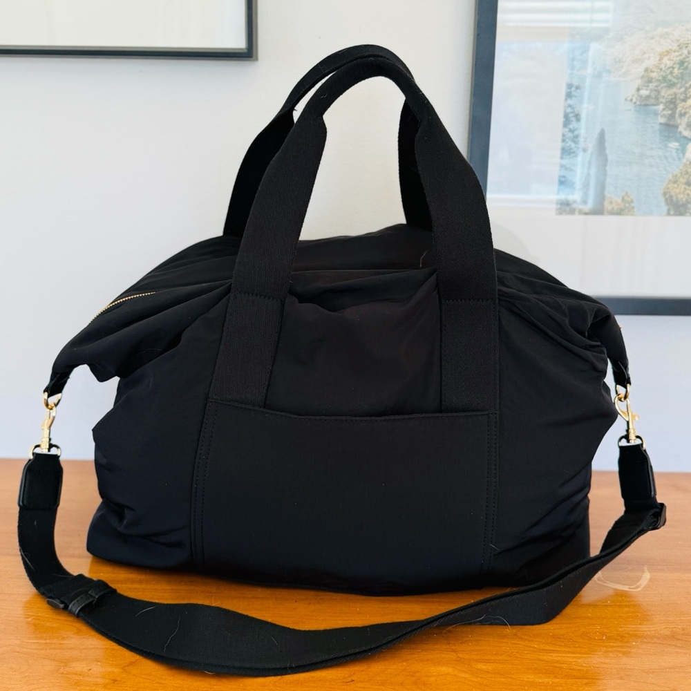 Universal Thread Foundational Weekender Bag With … - image 5